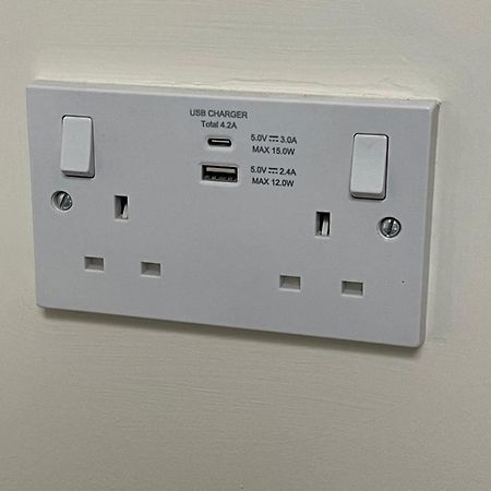 Unique Duplex Apartment Free Parking Free Wi-Fi 6 Minutes From Leeds City Centre Exterior photo