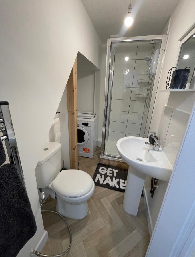 Unique Duplex Apartment Free Parking Free Wi-Fi 6 Minutes From Leeds City Centre Exterior photo